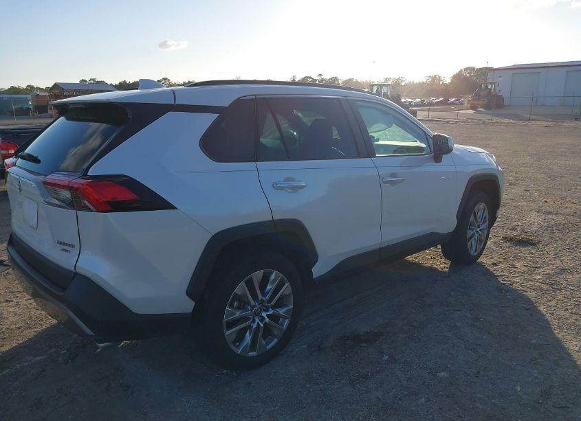 Photo 4 of 2023 Toyota Rav4 LIMITED (VIN 2T3N1RFV7PW343095)