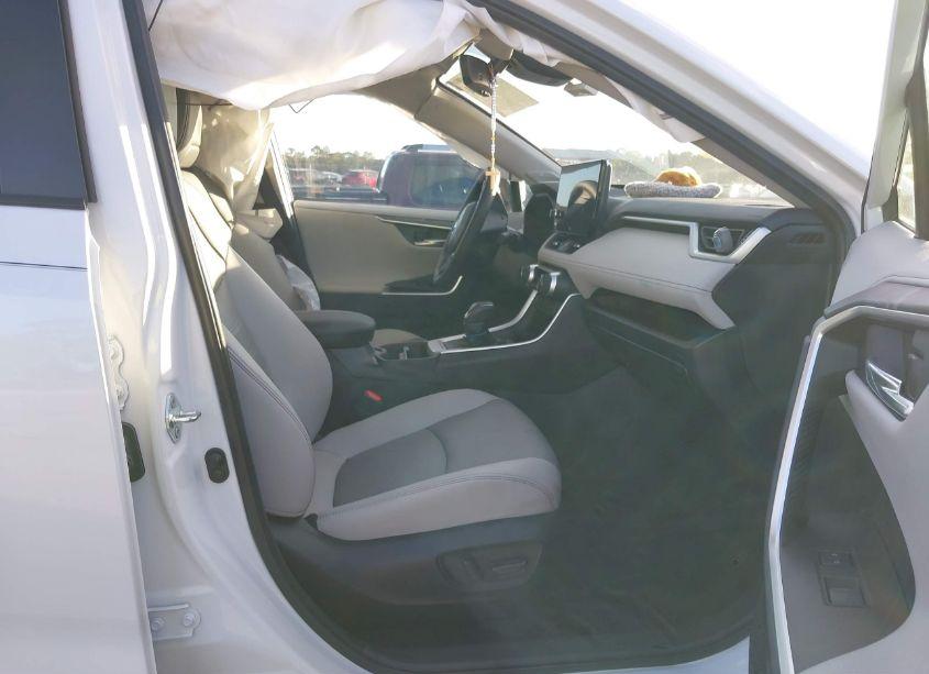 Photo 5 of 2023 Toyota Rav4 LIMITED (VIN 2T3N1RFV7PW343095)