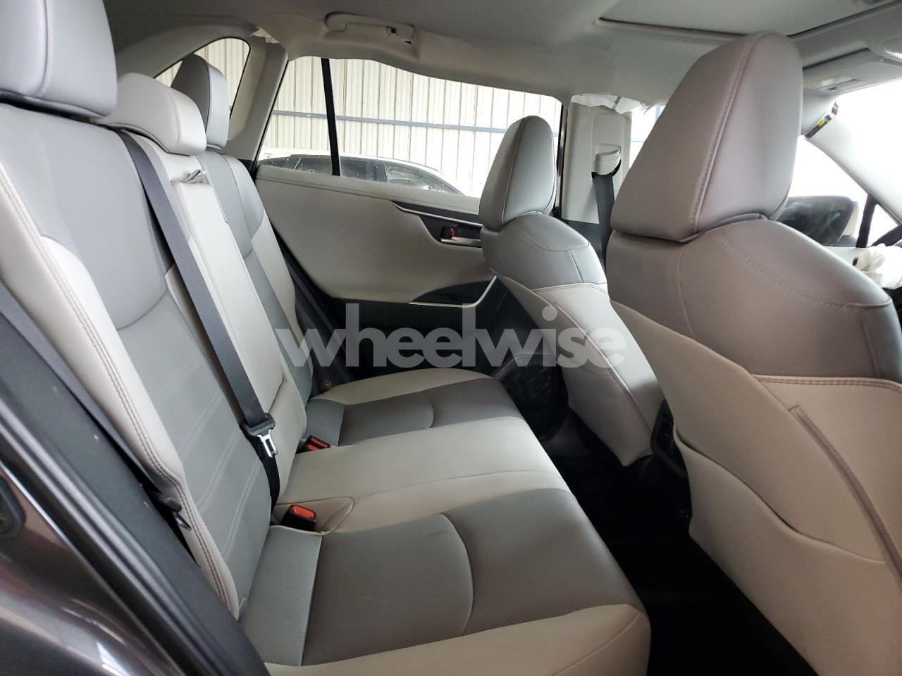 Photo 11 of 2025 TOYOTA RAV4 LIMITED (VIN 2T3N1RFV7SC513000)