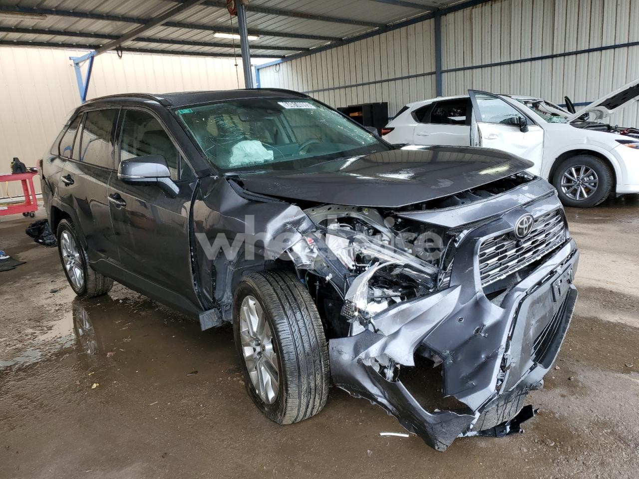 Photo 4 of 2025 TOYOTA RAV4 LIMITED (VIN 2T3N1RFV7SC513000)