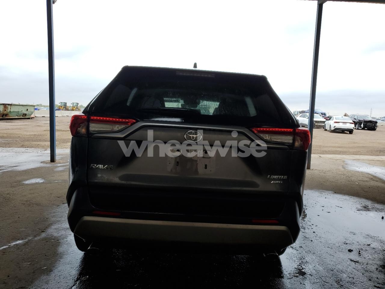 Photo 6 of 2025 TOYOTA RAV4 LIMITED (VIN 2T3N1RFV7SC513000)