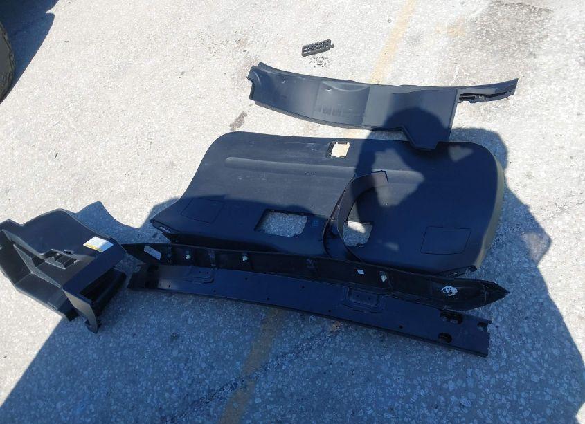 Photo 12 of 2018 Toyota Rav4 SE (VIN 2T3NFREV4JW427739)