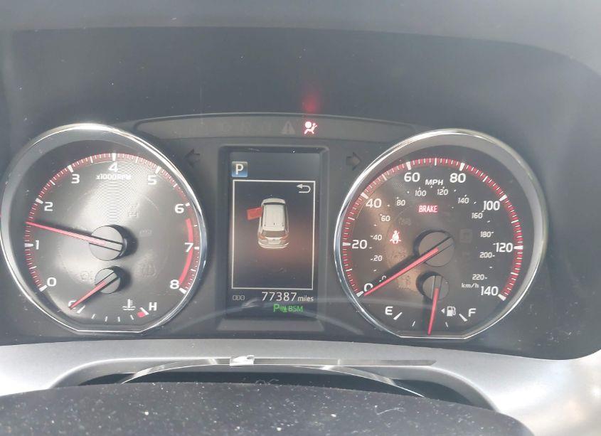 Photo 7 of 2018 Toyota Rav4 SE (VIN 2T3NFREV5JW453637)