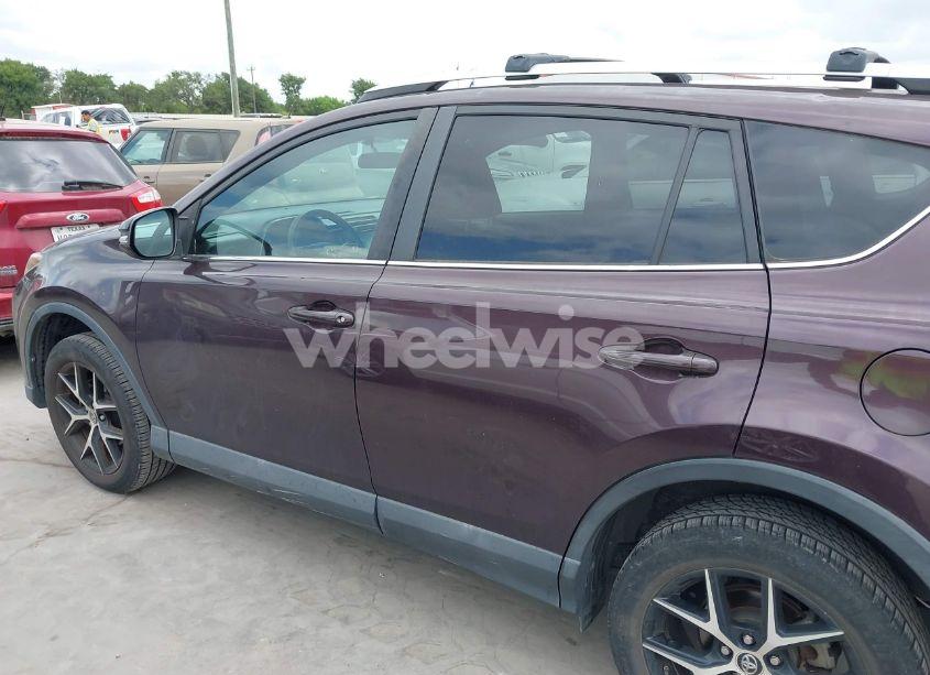 Photo 14 of 2016 Toyota Rav4 SE (VIN 2T3NFREV6GW283930)