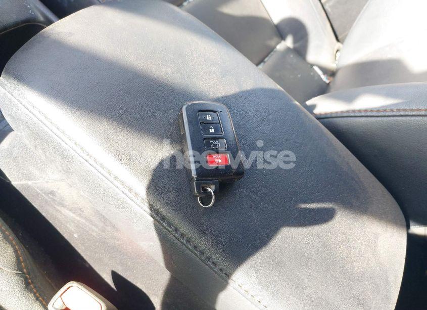 Photo 11 of 2017 Toyota Rav4 SE (VIN 2T3NFREV6HW334781)