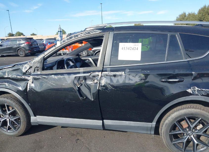 Photo 14 of 2017 Toyota Rav4 SE (VIN 2T3NFREV6HW334781)
