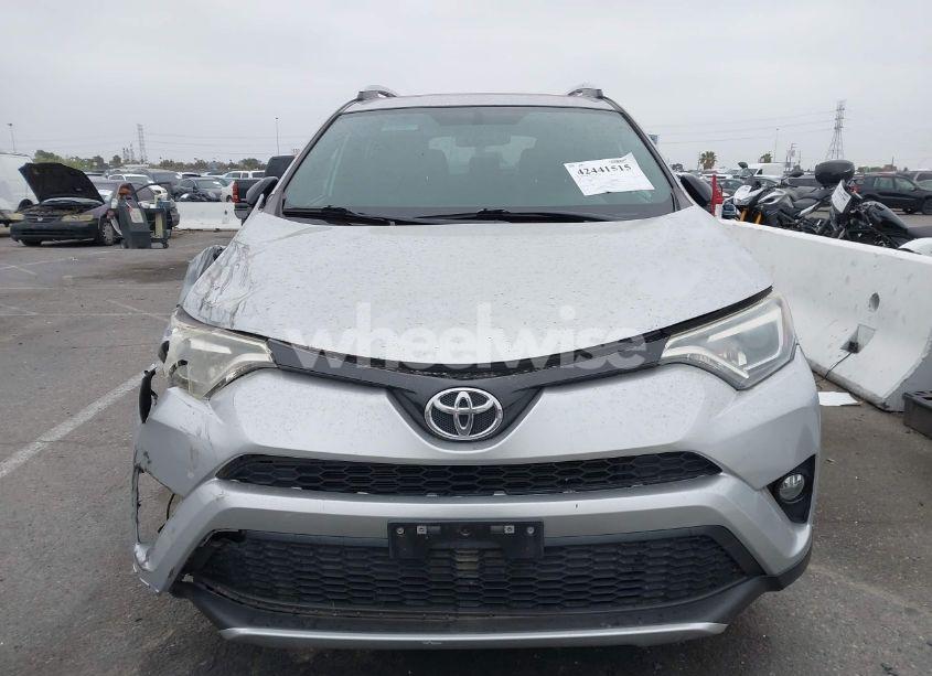 Photo 12 of 2016 Toyota Rav4 SE (VIN 2T3NFREV7GW258213)