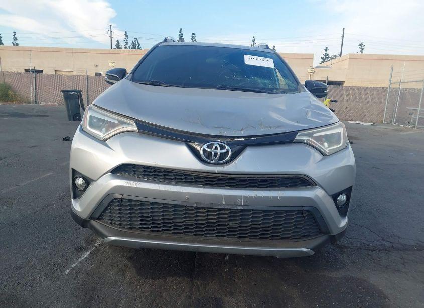 Photo 12 of 2016 Toyota Rav4 SE (VIN 2T3NFREV8GW258236)