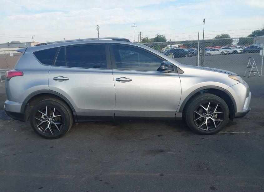 Photo 13 of 2016 Toyota Rav4 SE (VIN 2T3NFREV8GW258236)