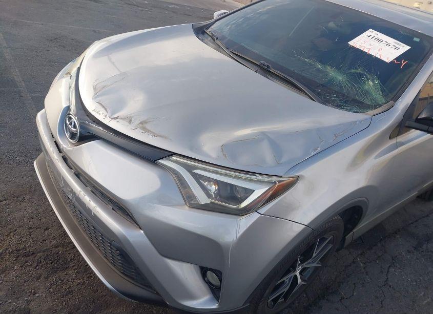 Photo 6 of 2016 Toyota Rav4 SE (VIN 2T3NFREV8GW258236)