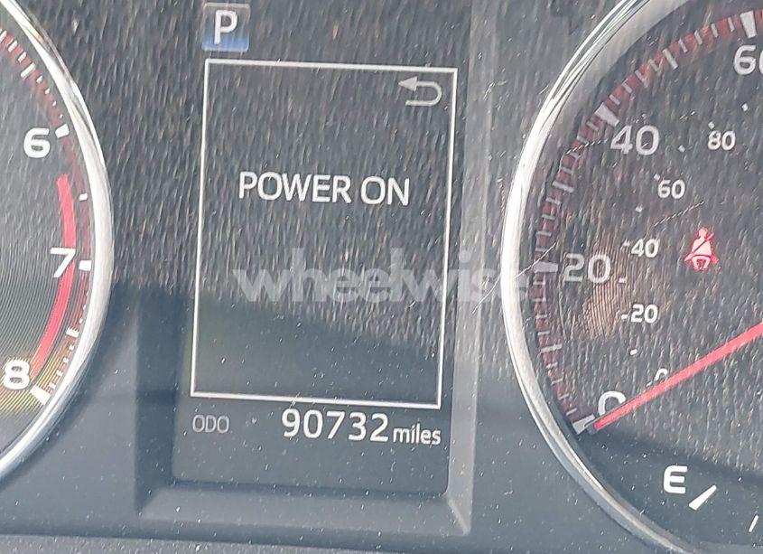 Photo 16 of 2018 Toyota Rav4 SE (VIN 2T3NFREV8JW437464)