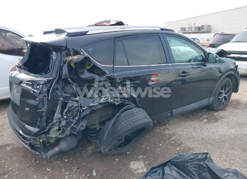 Photo 4 of 2018 Toyota Rav4 SE (VIN 2T3NFREV8JW437464)