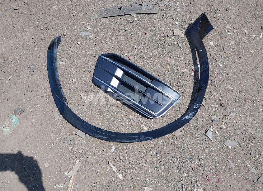 Photo 12 of 2019 Toyota Rav4 XLE (VIN 2T3P1RFV0KC007727)