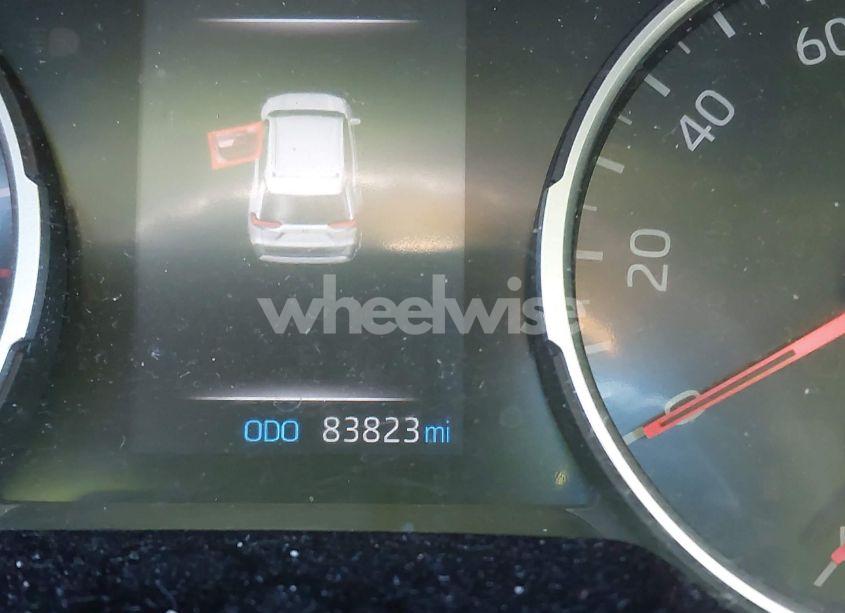 Photo 14 of 2020 Toyota Rav4 XLE (VIN 2T3P1RFV0LC069209)