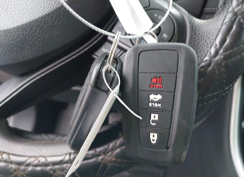 Photo 11 of 2020 Toyota Rav4 XLE (VIN 2T3P1RFV0LC115105)