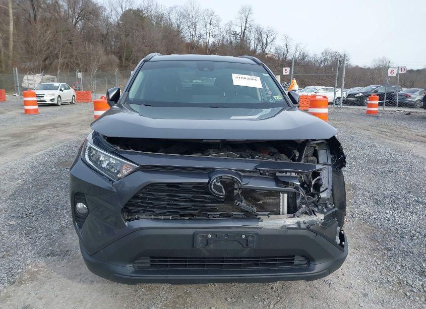 Photo 12 of 2020 Toyota Rav4 XLE (VIN 2T3P1RFV0LC115105)