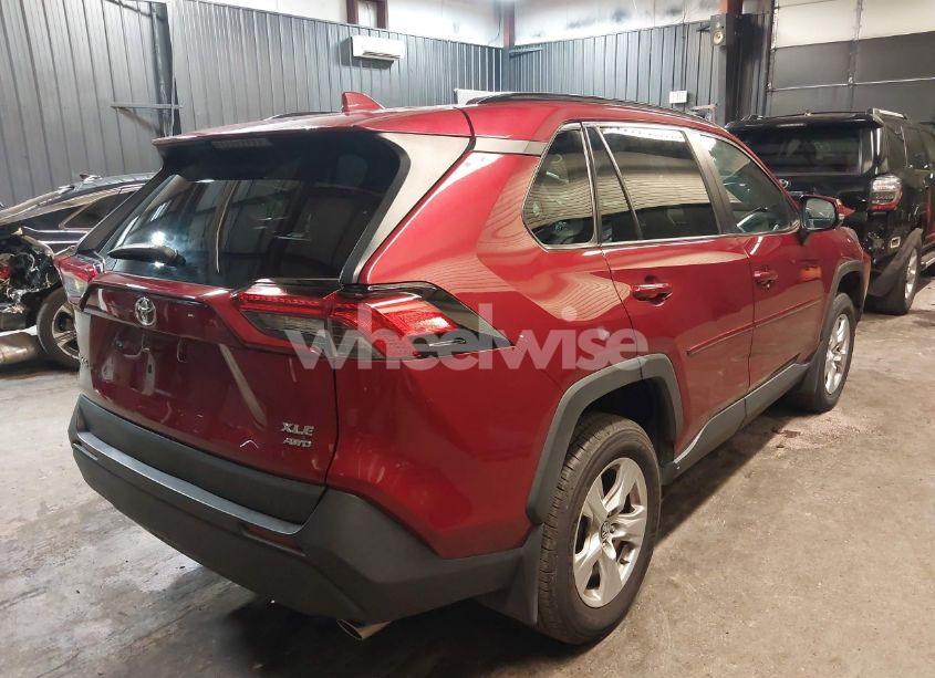 Photo 4 of 2020 Toyota Rav4 XLE (VIN 2T3P1RFV0LW113062)