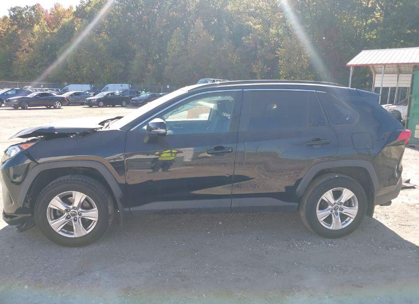 Photo 15 of 2021 Toyota Rav4 XLE (VIN 2T3P1RFV0MC167349)