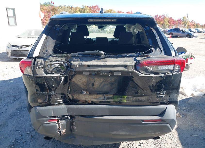 Photo 17 of 2021 Toyota Rav4 XLE (VIN 2T3P1RFV0MC167349)