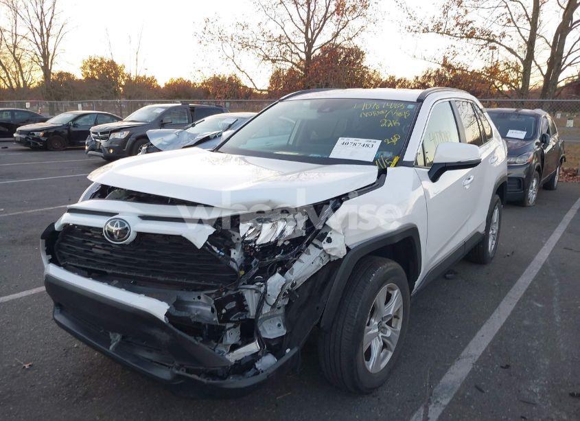 Photo 6 of 2021 Toyota Rav4 XLE (VIN 2T3P1RFV0MC186757)