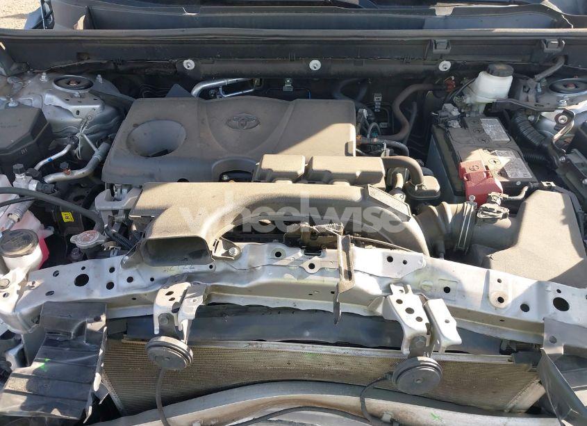 Photo 10 of 2021 Toyota Rav4 XLE (VIN 2T3P1RFV0MW182433)