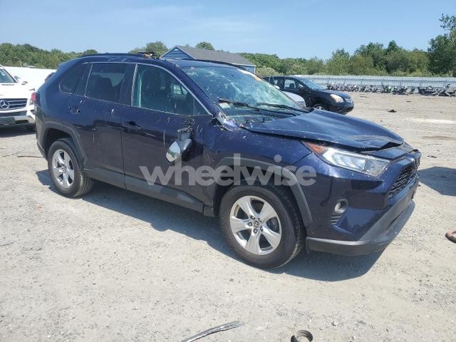Photo 9 of 2021 TOYOTA RAV4 XLE (VIN 2T3P1RFV0MW188586)