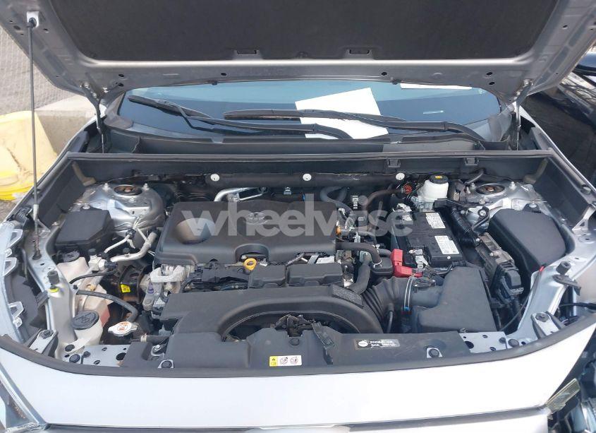 Photo 10 of 2021 Toyota Rav4 XLE (VIN 2T3P1RFV0MW191133)