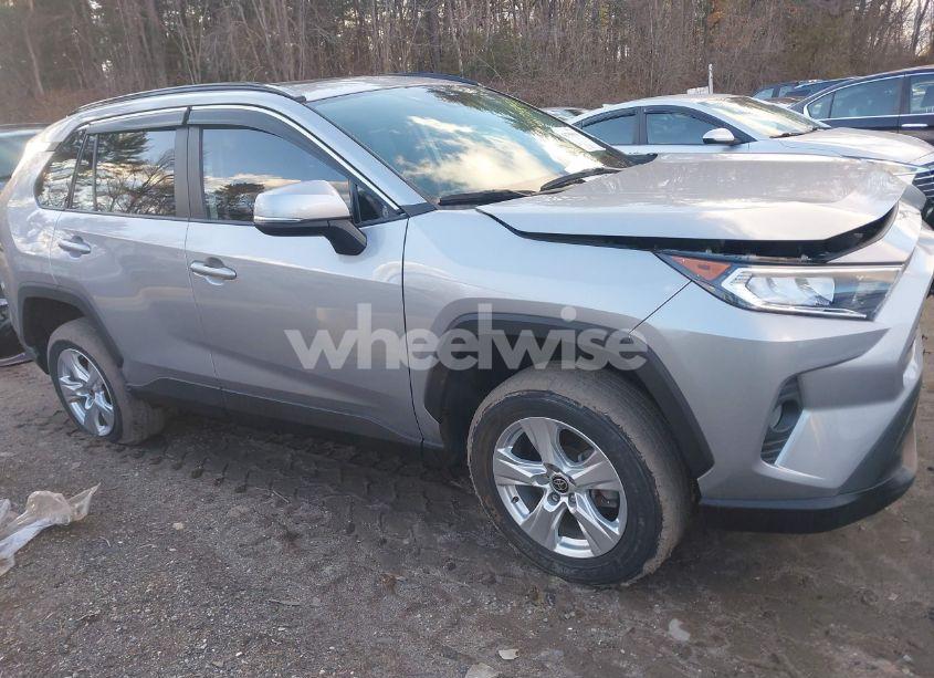Photo 13 of 2021 Toyota Rav4 XLE (VIN 2T3P1RFV0MW191133)