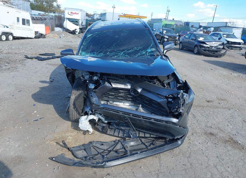 Photo 11 of 2022 Toyota Rav4 XLE (VIN 2T3P1RFV0NC309345)