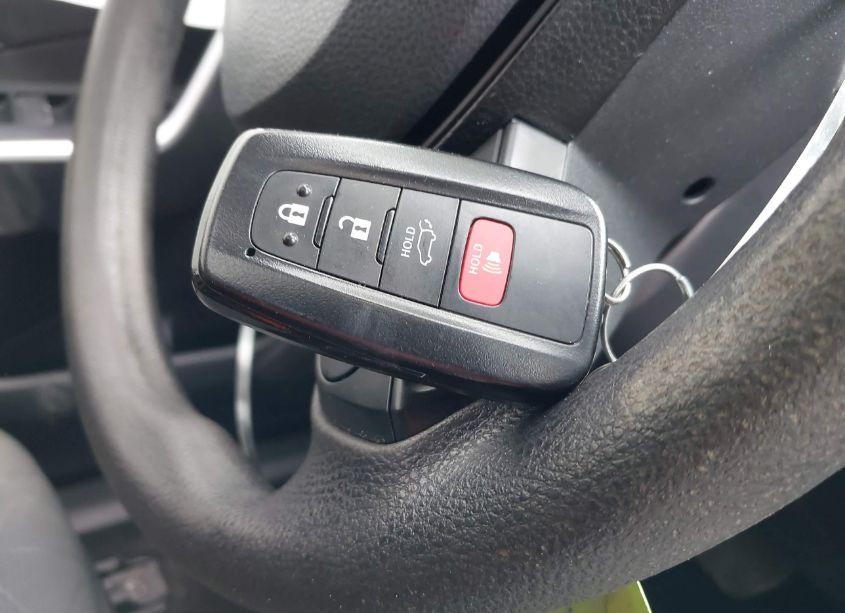 Photo 11 of 2022 Toyota Rav4 XLE (VIN 2T3P1RFV0NW279343)