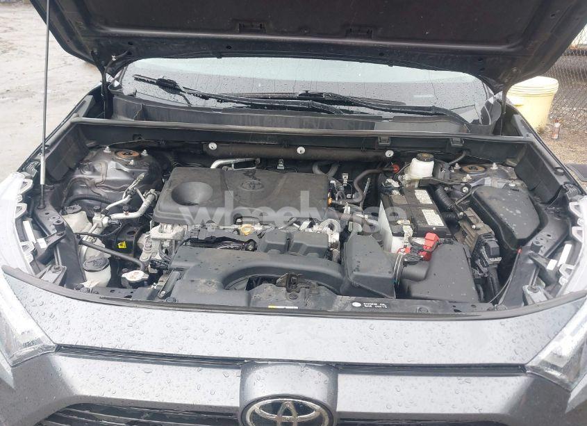 Photo 10 of 2022 Toyota Rav4 XLE (VIN 2T3P1RFV0NW298295)