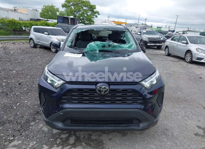 Photo 12 of 2022 Toyota Rav4 XLE (VIN 2T3P1RFV0NW311854)