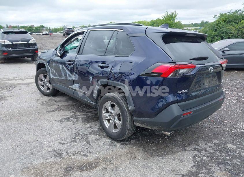 Photo 3 of 2022 Toyota Rav4 XLE (VIN 2T3P1RFV0NW311854)