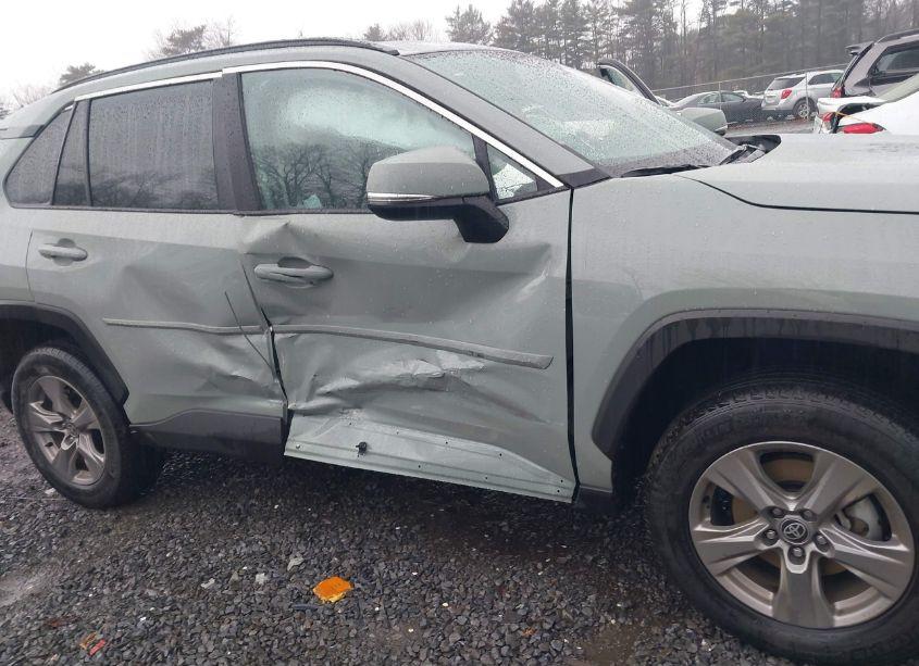 Photo 6 of 2023 Toyota Rav4 XLE (VIN 2T3P1RFV0PW406711)