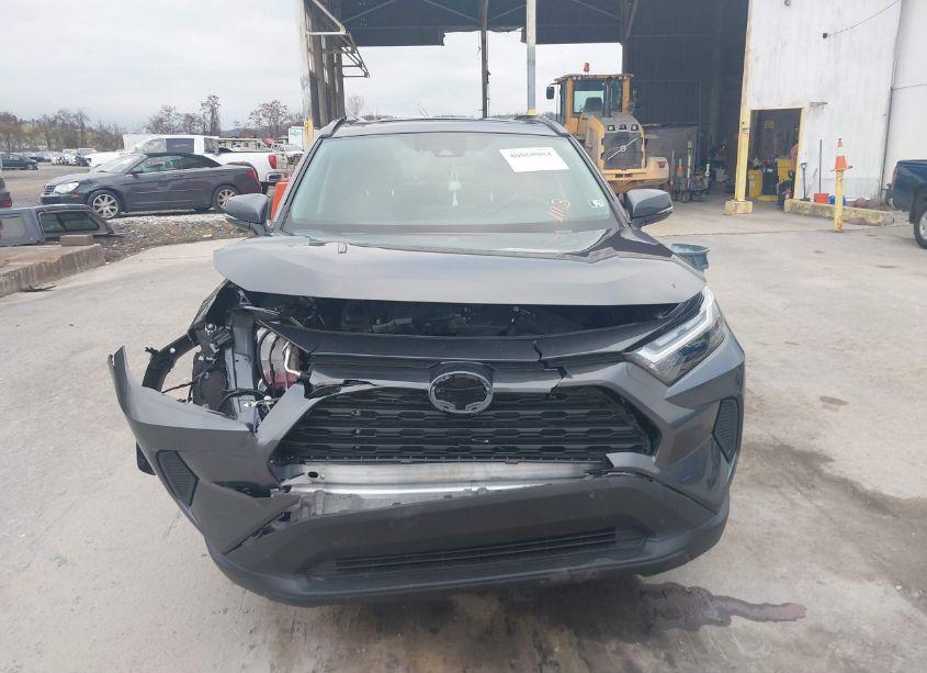 Photo 12 of 2024 Toyota Rav4 XLE (VIN 2T3P1RFV0RC431113)