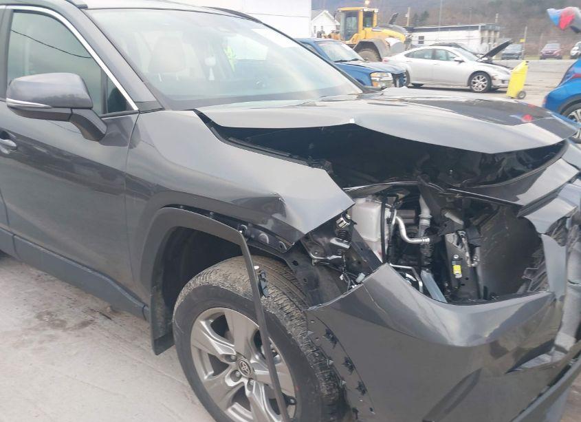 Photo 17 of 2024 Toyota Rav4 XLE (VIN 2T3P1RFV0RC431113)