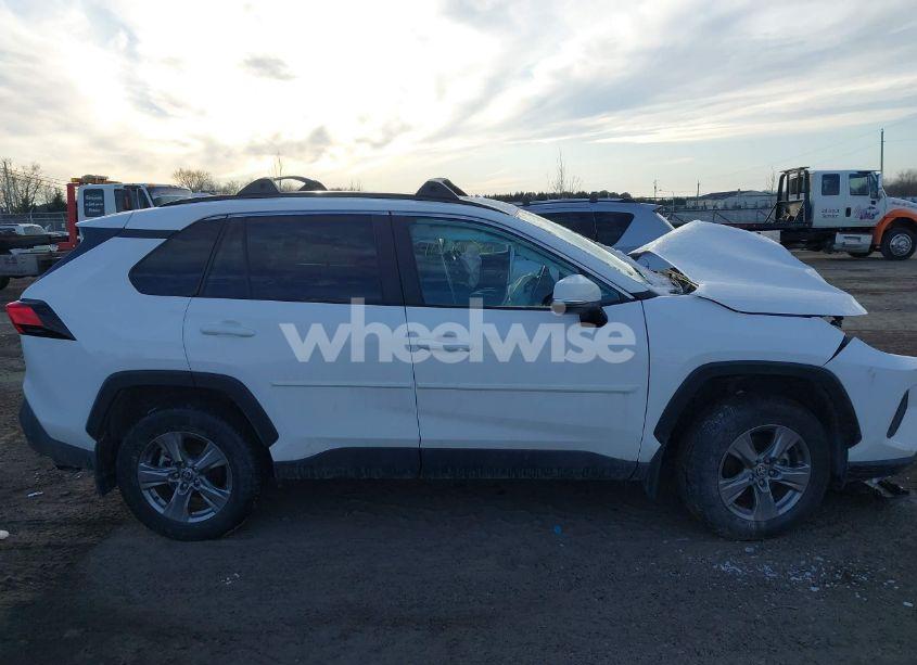 Photo 12 of 2024 Toyota Rav4 XLE (VIN 2T3P1RFV0RC447702)