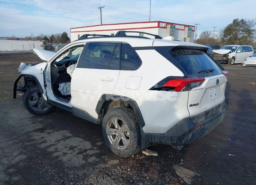 Photo 3 of 2024 Toyota Rav4 XLE (VIN 2T3P1RFV0RC447702)