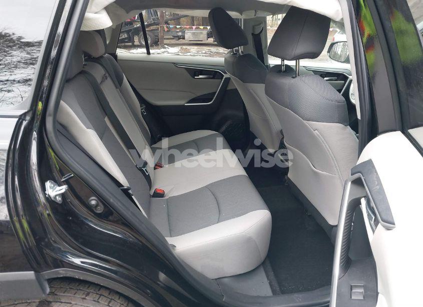 Photo 8 of 2024 Toyota Rav4 XLE (VIN 2T3P1RFV0RC455282)