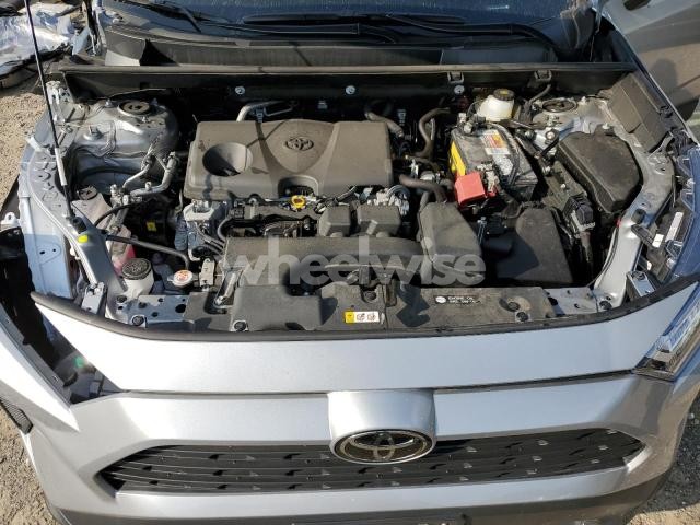 Photo 13 of 2025 TOYOTA RAV4 XLE (VIN 2T3P1RFV0SW498668)