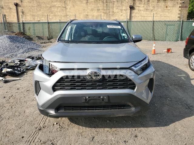 Photo 3 of 2025 TOYOTA RAV4 XLE (VIN 2T3P1RFV0SW498668)