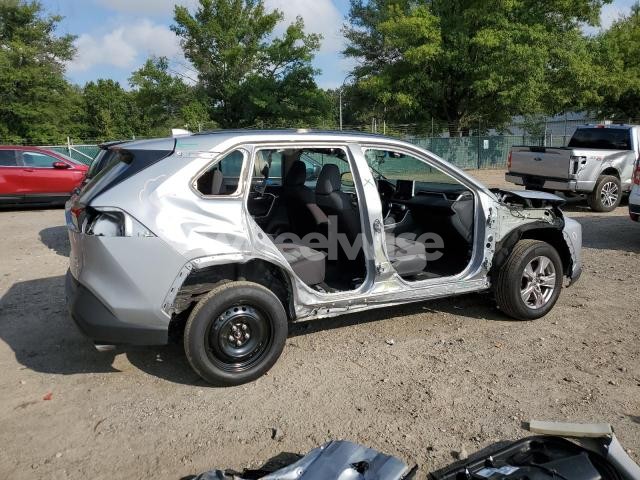 Photo 7 of 2025 TOYOTA RAV4 XLE (VIN 2T3P1RFV0SW498668)