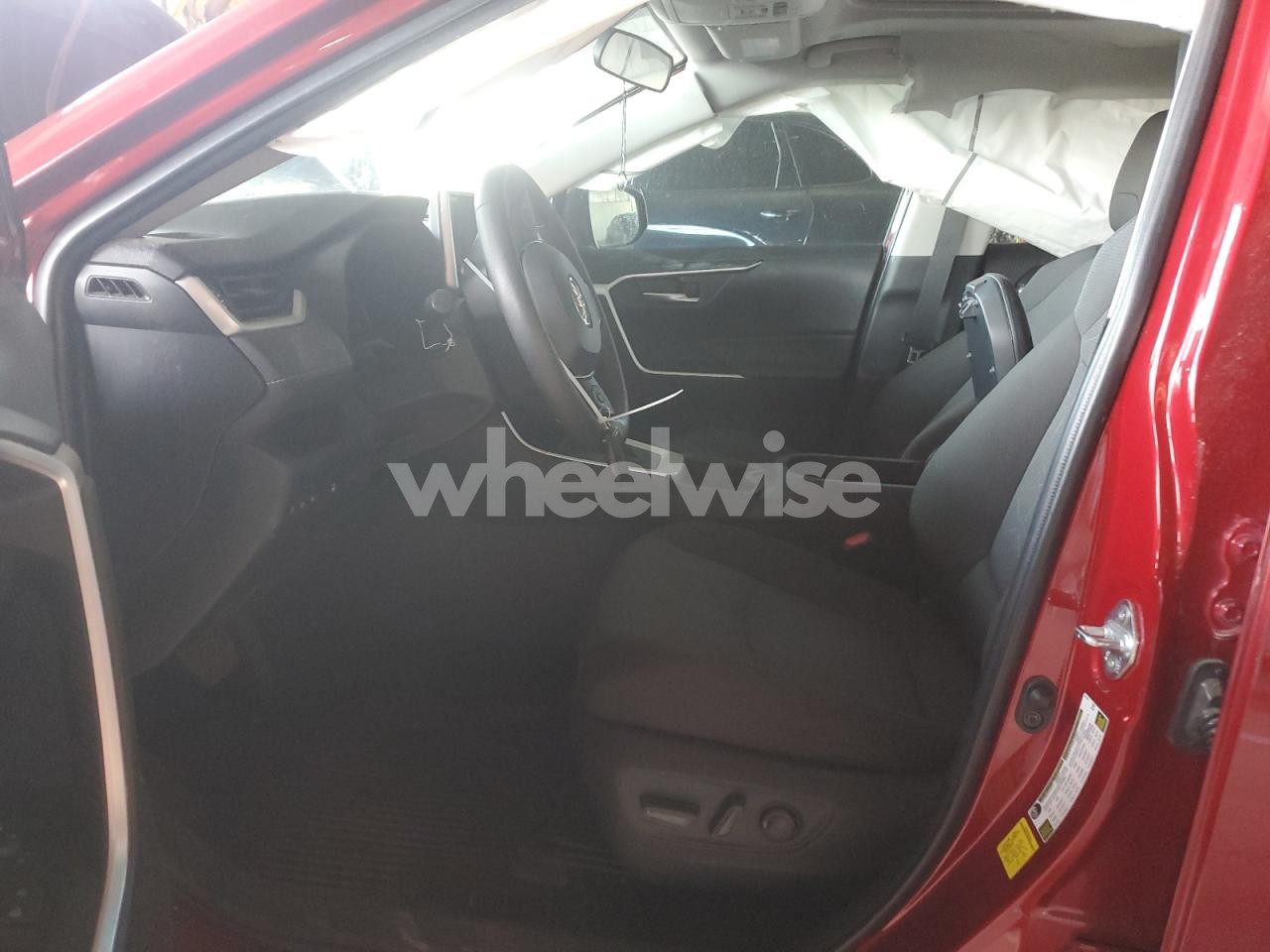 Photo 7 of 2025 TOYOTA RAV4 XLE (VIN 2T3P1RFV0SW502783)