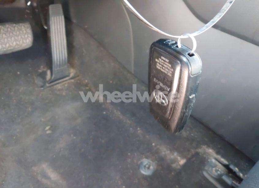 Photo 11 of 2019 Toyota Rav4 XLE (VIN 2T3P1RFV1KC002665)