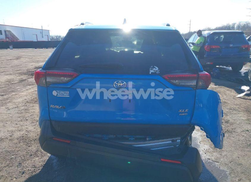 Photo 16 of 2019 Toyota Rav4 XLE (VIN 2T3P1RFV1KC002665)