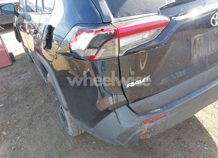 Photo 17 of 2019 Toyota Rav4 XLE (VIN 2T3P1RFV1KC018445)