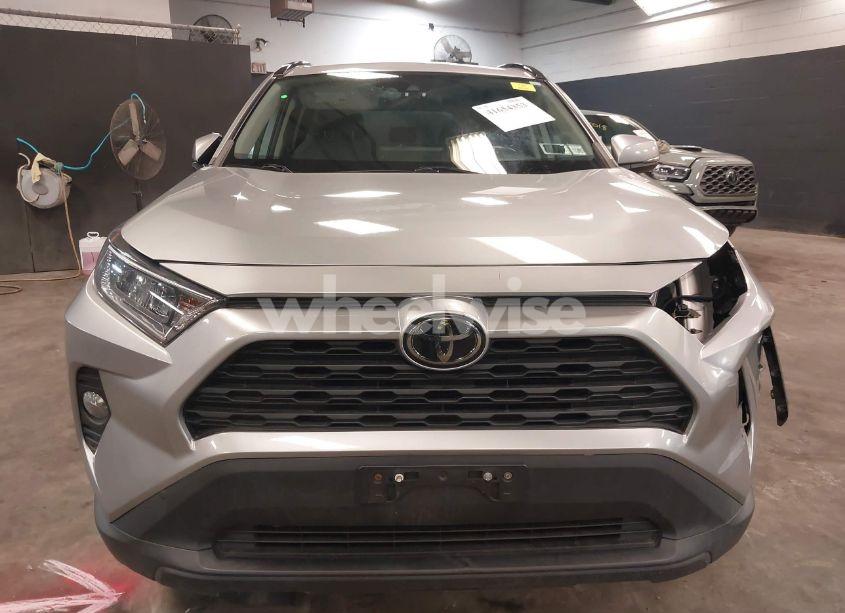 Photo 13 of 2019 Toyota Rav4 XLE (VIN 2T3P1RFV1KW059527)