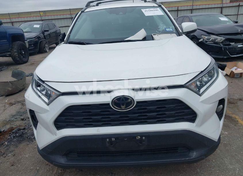Photo 11 of 2021 Toyota Rav4 XLE (VIN 2T3P1RFV1MC172138)