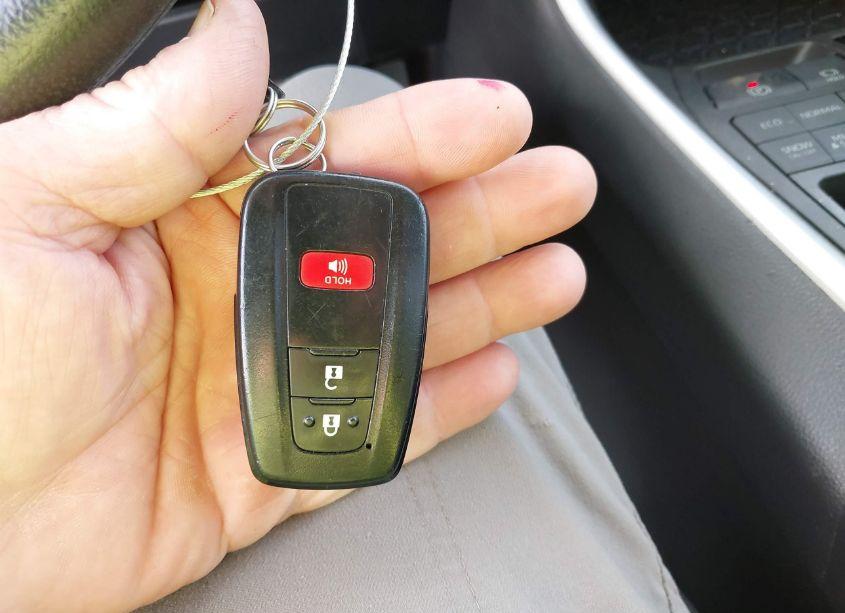 Photo 11 of 2021 Toyota Rav4 XLE (VIN 2T3P1RFV1MC190557)