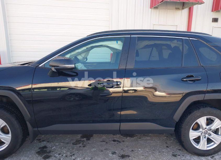 Photo 14 of 2021 Toyota Rav4 XLE (VIN 2T3P1RFV1MC218728)